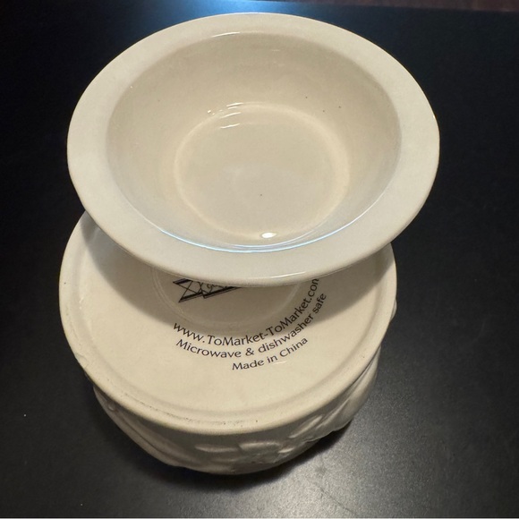 To Market To Market Dip Chiller 2 Piece Veggie Pattern Creamy White Ceramic. - Picture 4 of 6